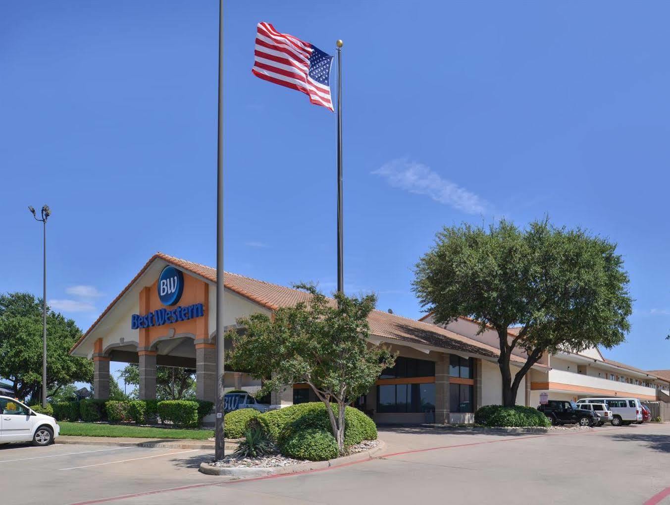 Irving Inn & Suites At Dfw Airport Zewnętrze zdjęcie