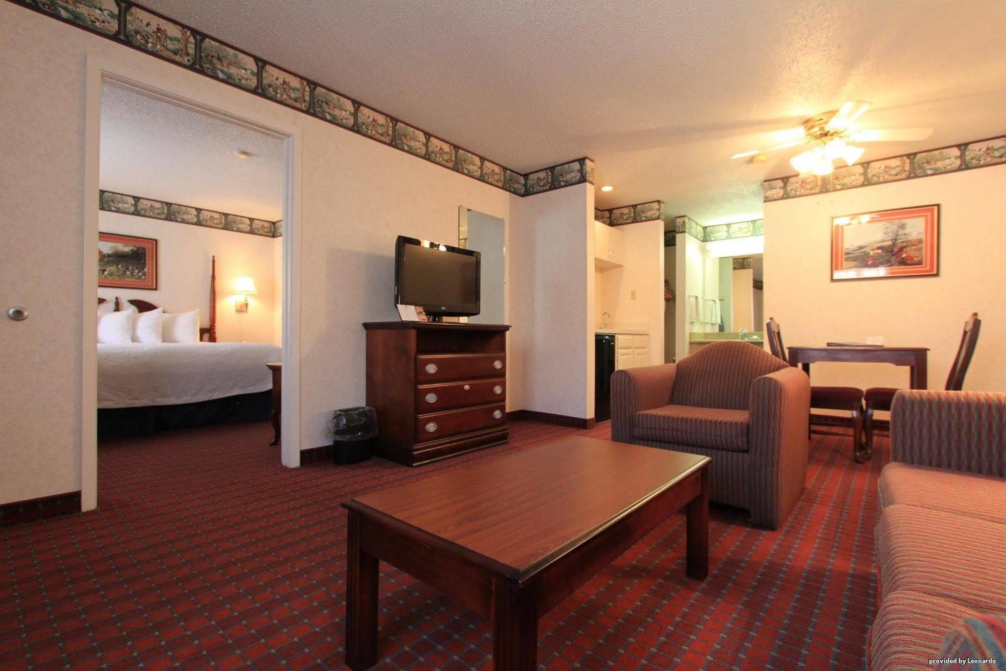 Irving Inn & Suites At Dfw Airport Zewnętrze zdjęcie